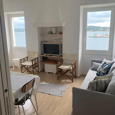 Appartamento Deluxe Sea View Old Town Rovigno